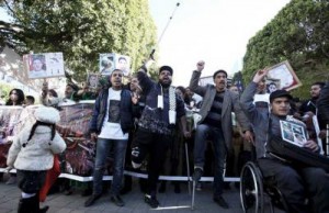 قال لأصدقائه: سأقوم بعمل يقف له العالم... سأحرق نفسي